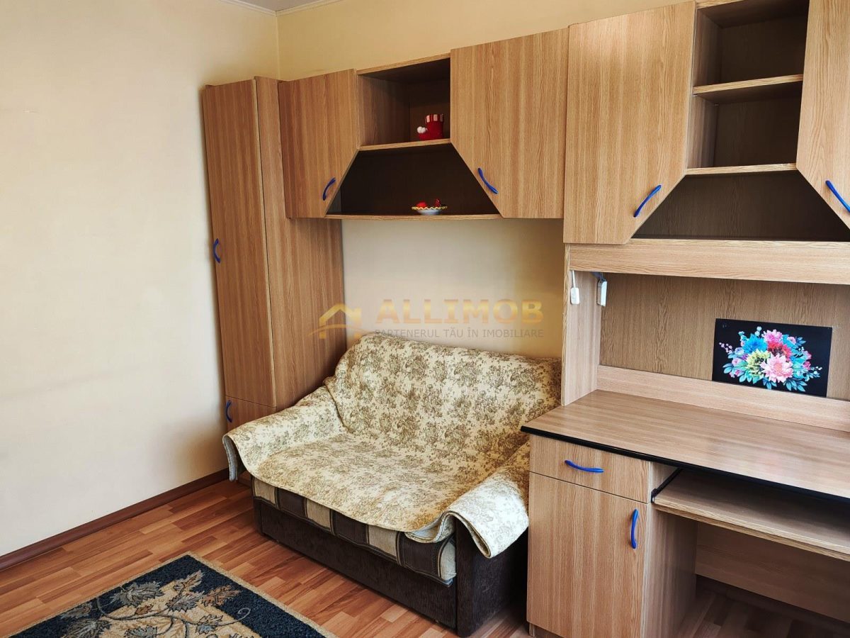 Apartament 3 camere in Ploiesti, zona Sud - foto 12