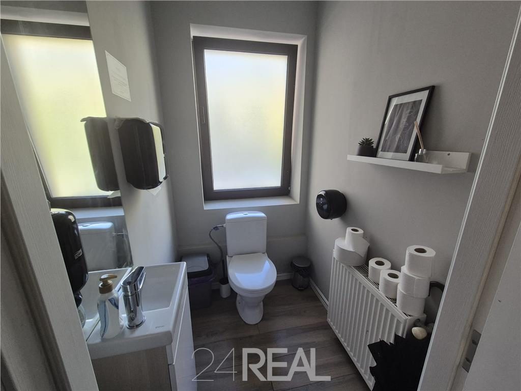 Birou in spatiu coworking la 3 minute de Piata Victoriei - foto 7