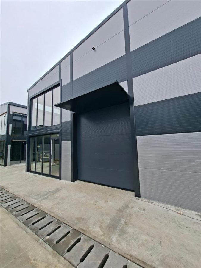 Hala 300 mp, birouri 50 mp-A3-Centura Nord, - 