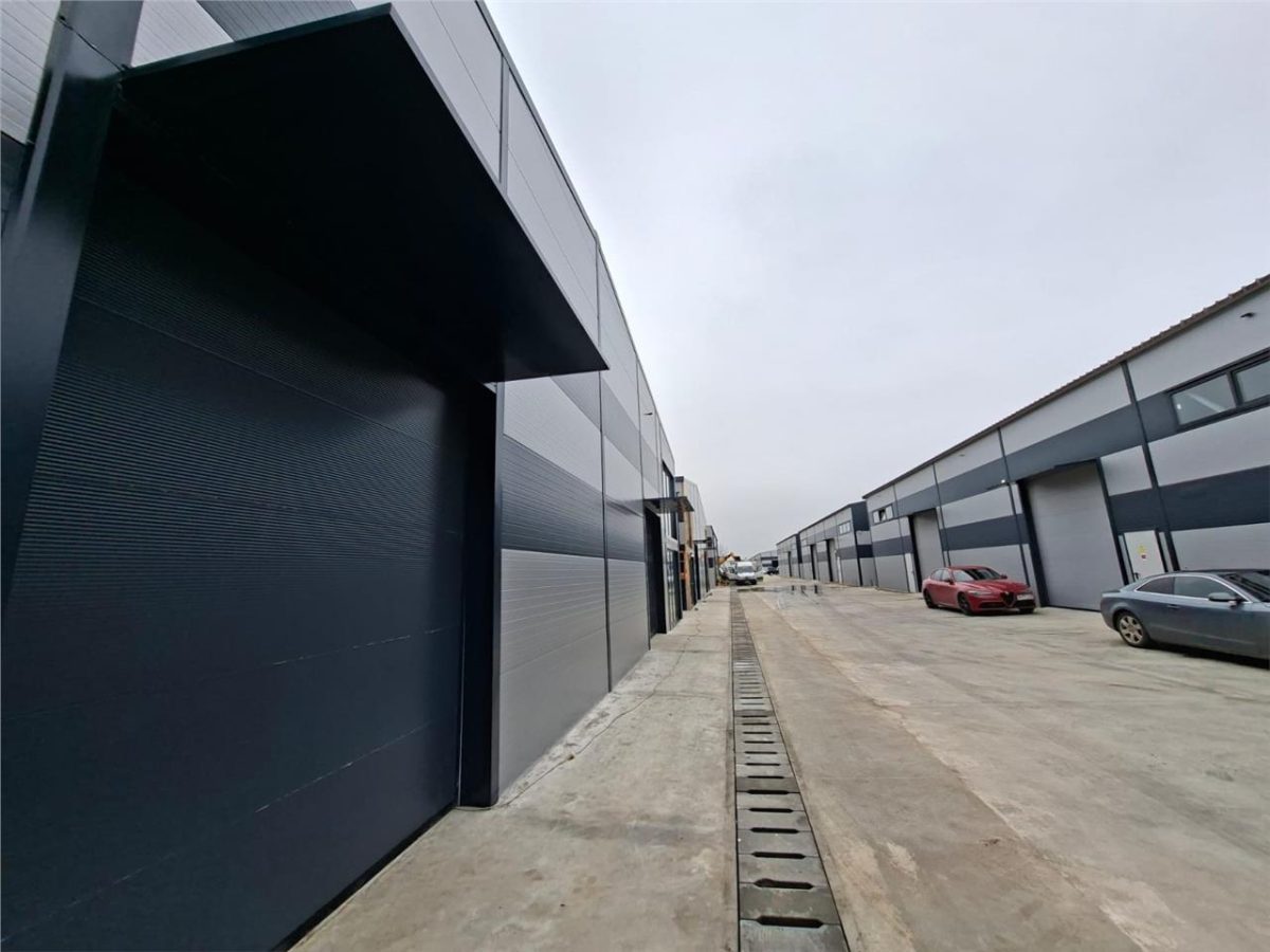Hala 600 mp, cu birouri  P + 1, constr.2025 - foto 7