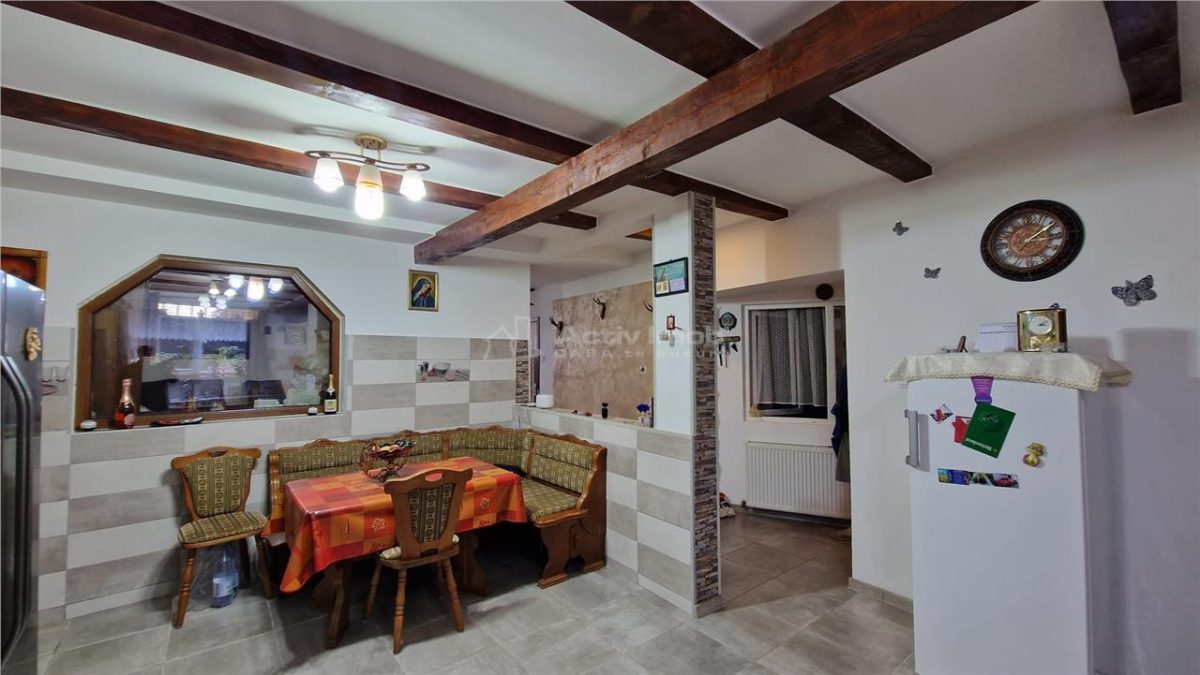 Resita Casa mare Dealul Mare pentru 2 Familii - foto 17