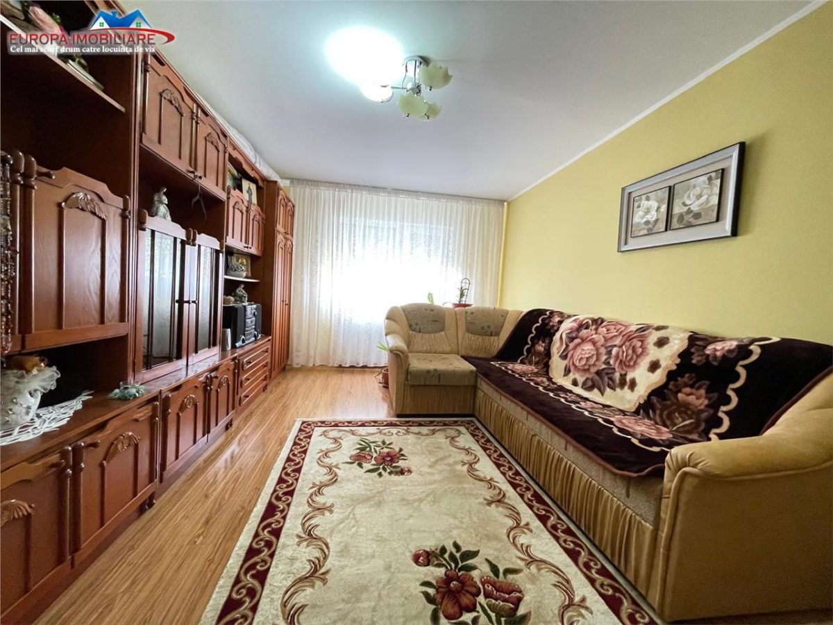 Apartament cu 2 camere de vanzare strada Podgoriilor- Tulcea - 