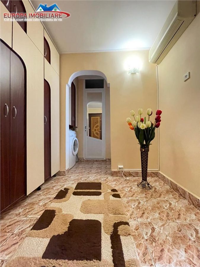 Apartament cu 2 camere de vanzare strada Podgoriilor- Tulcea - foto 8