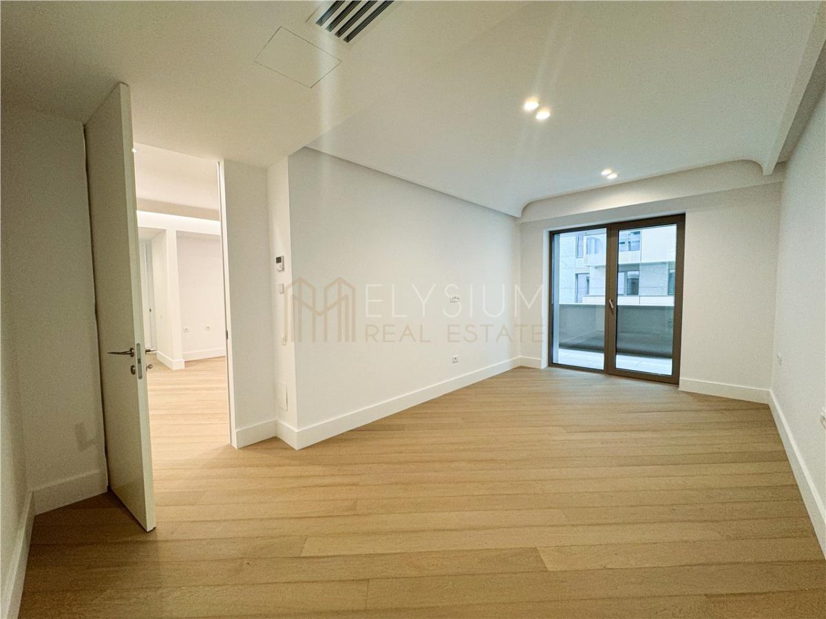 Apartament 3 Camere de Vanzare Cortina 126 - foto 5