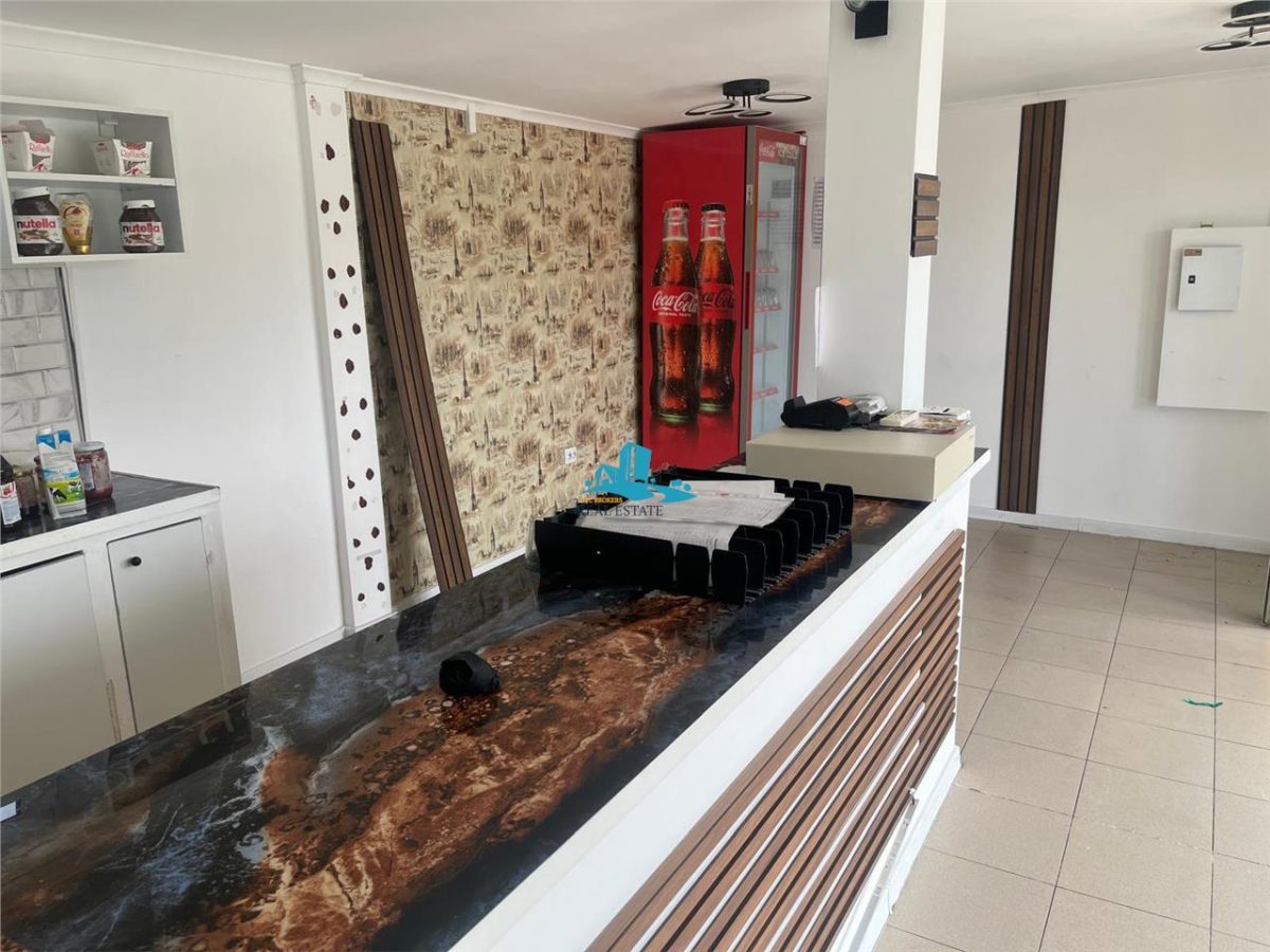 Inchiriere spatii comerciale, la gura de metrou Laminorului - foto 7