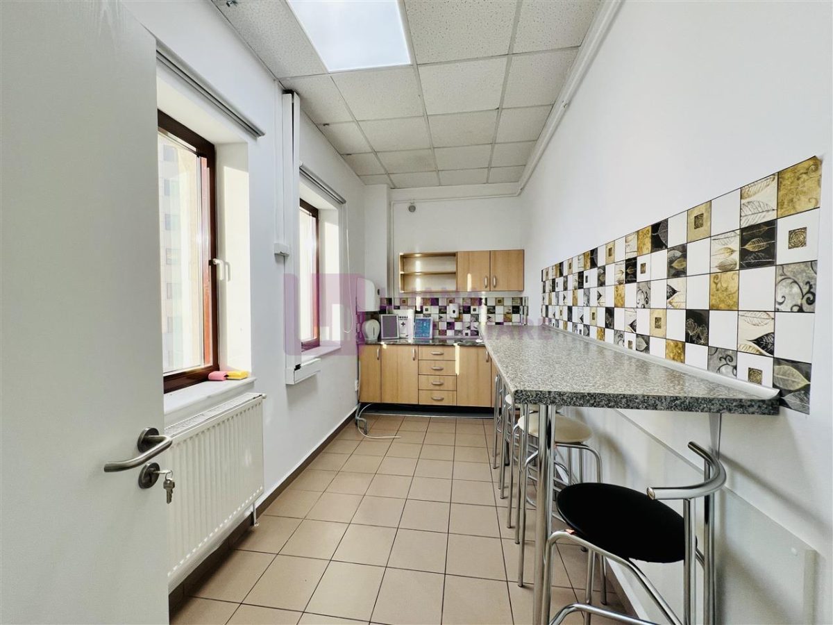 Spatiu de birouri | Calea Dumbravii | 300 mp | Office building - foto 8