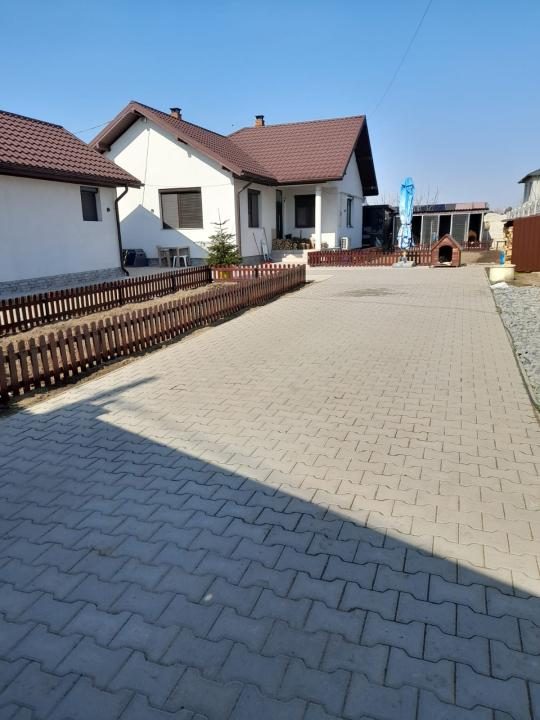 Vila P+M constructie 2020, pretabila doua famiili, teren 620 mp, Cazasu - foto 12