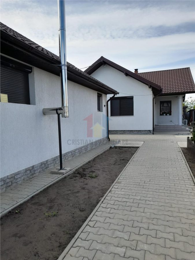 Vila P+M constructie 2020, pretabila doua famiili, teren 620 mp, Cazasu - foto 6