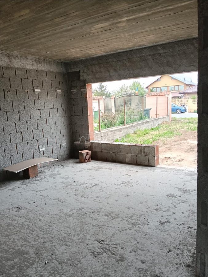 Casa individuala-3 camere-Toate utilitatile-Asfalt-STB-Mutare rapida - foto 15