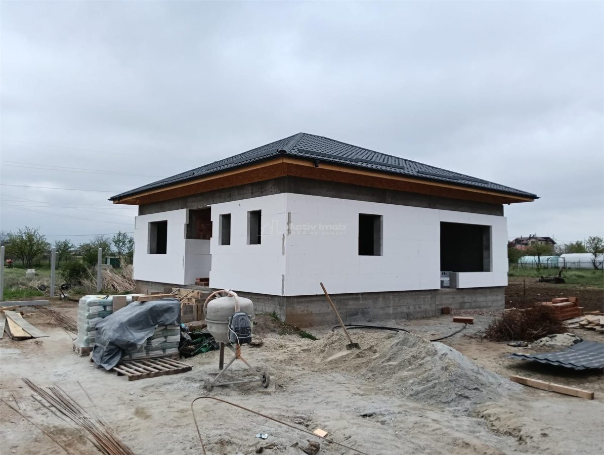 Casa individuala-3 camere-Toate utilitatile-Asfalt-STB-Mutare rapida - foto 7