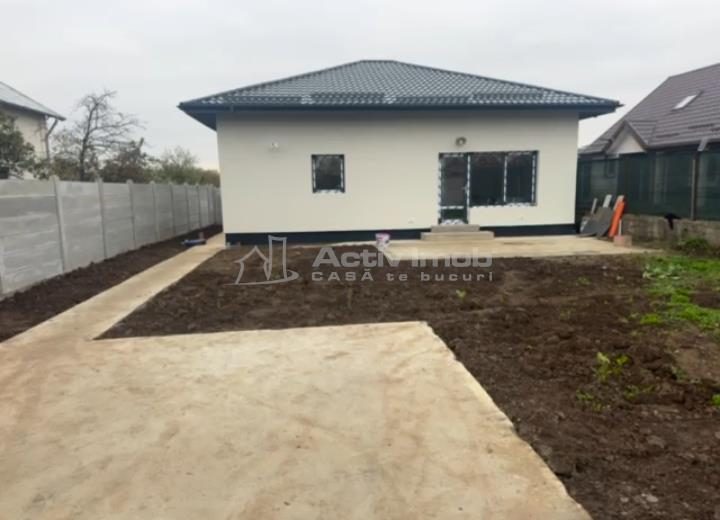 Casa individuala-3 camere-Toate utilitatile-Asfalt-STB-Mutare rapida - foto 9