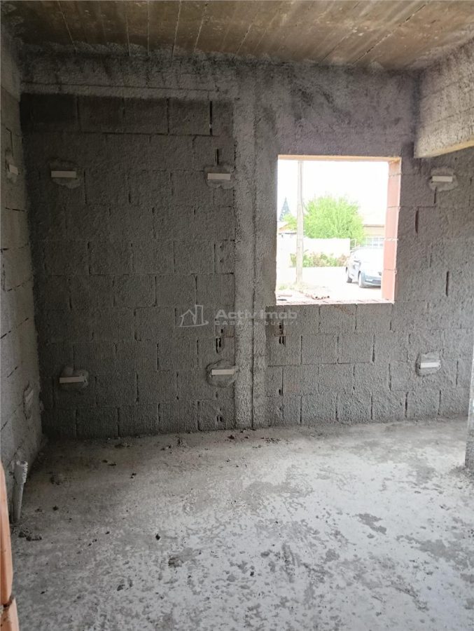 Casa individuala-3 camere-Toate utilitatile-Asfalt-STB-Mutare rapida - foto 10