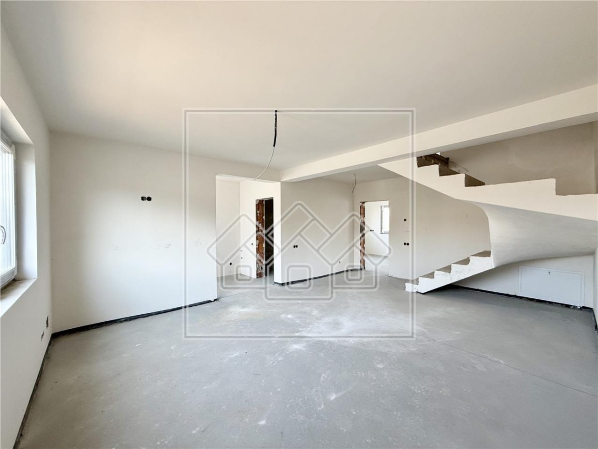 Casa duplex, cu pivnita si teren 300 mp - Cartierul Arhitectilor - foto 2