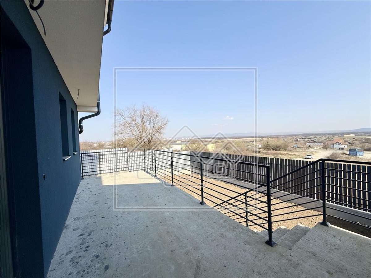 Casa duplex, cu pivnita si teren 300 mp - Cartierul Arhitectilor - foto 4