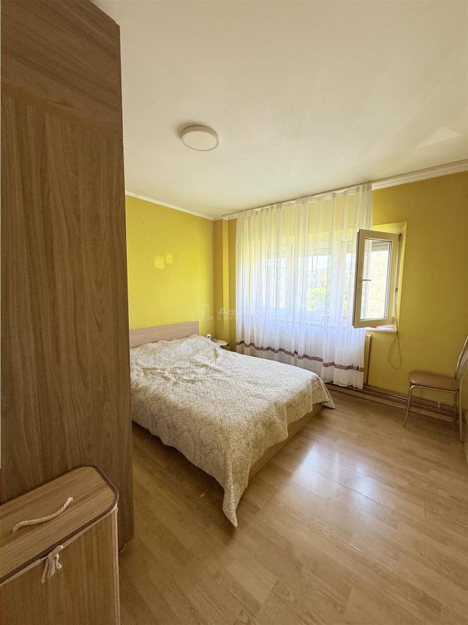 2 camere - Kogalniceanu - Etaj 3 - foto 4