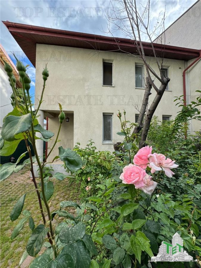 Lac Baneasa, Herastrau , proprietate compusa din 2 vile - foto 7