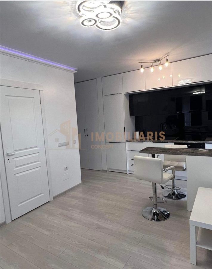 Apartament 2 camere de inchiriat, zona Lupului - foto 2