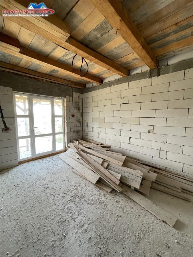 Casa de vanzare in localitatea Malcoci - foto 12