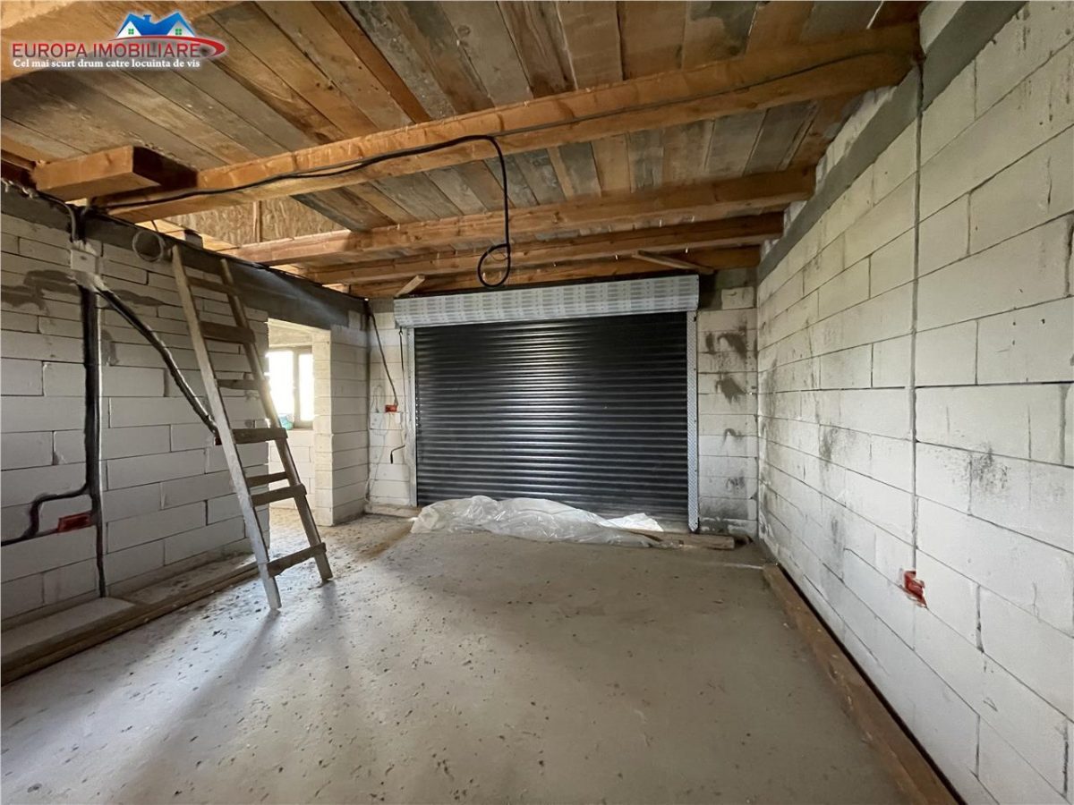 Casa de vanzare in localitatea Malcoci - foto 18