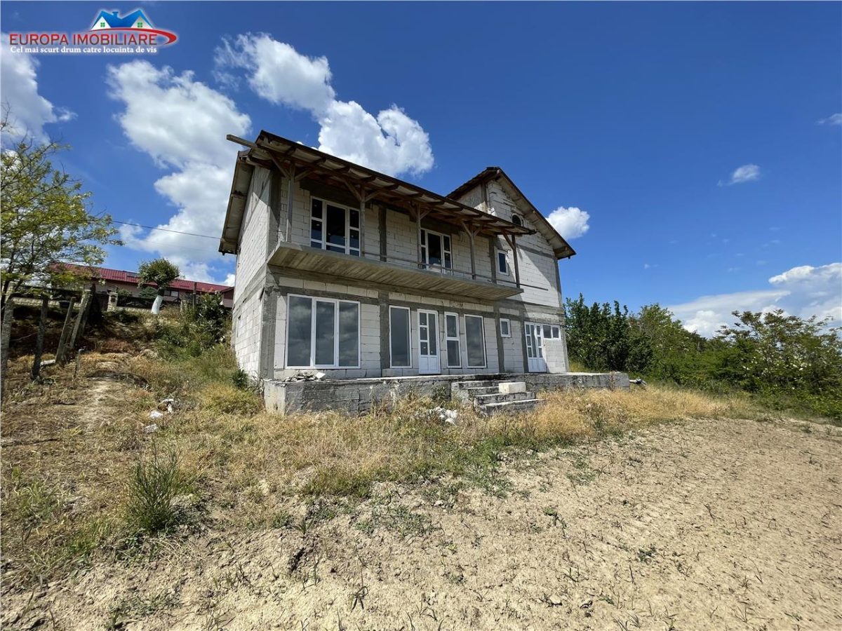 Casa de vanzare in localitatea Malcoci - foto 19