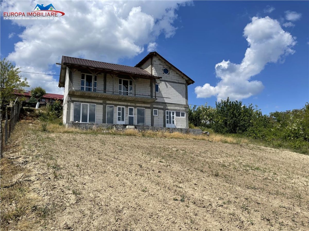 Casa de vanzare in localitatea Malcoci - foto 24