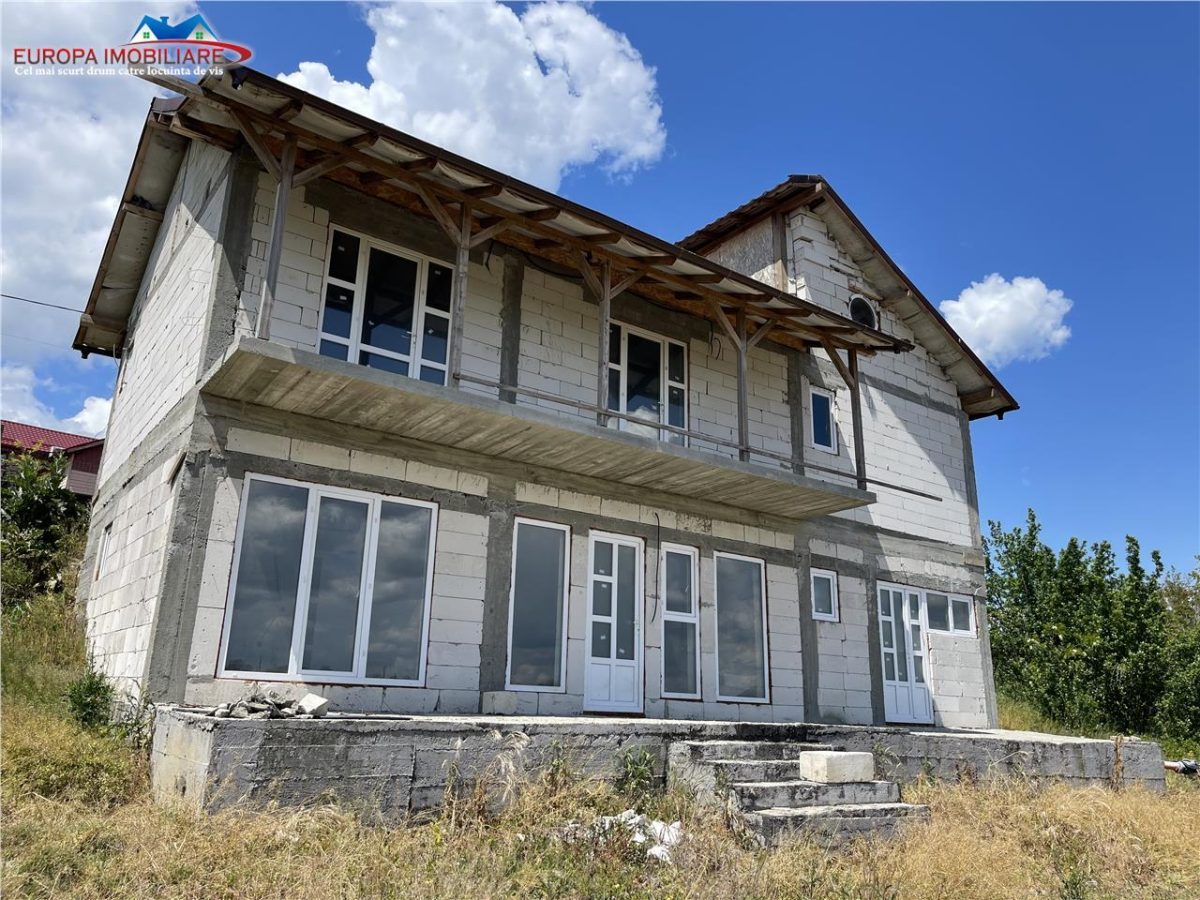 Casa de vanzare in localitatea Malcoci - foto 5