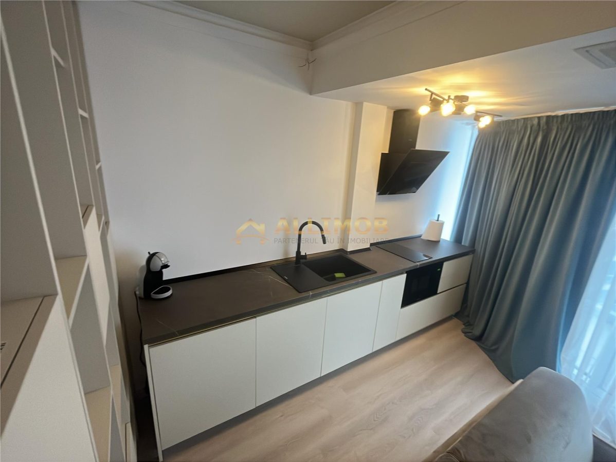 Apartament cu vedere la mare, etaj 8 â€“ White Titanic, Mamaia Nord, mobilat complet - foto 6