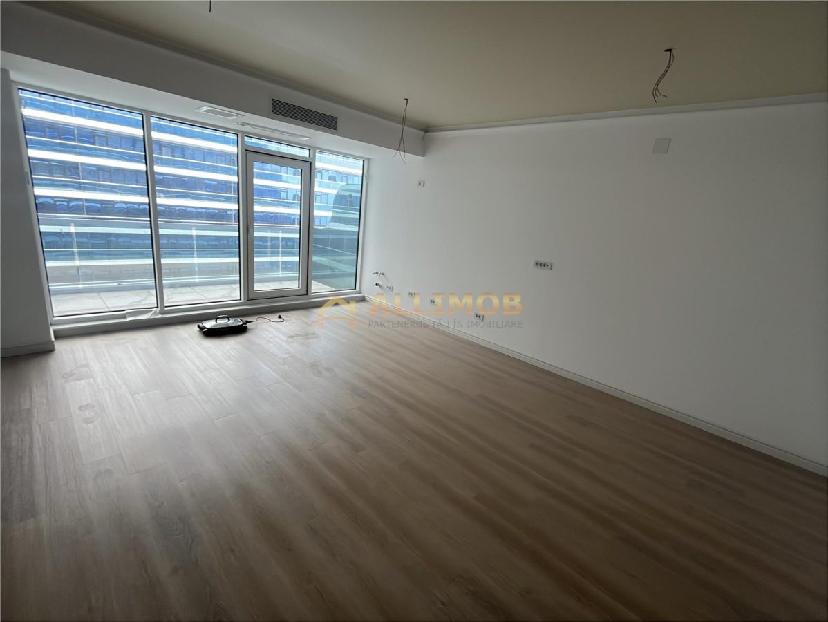 Studio dublu cu vedere la mare, etaj 8 â€“ White Titanic, Mamaia Nord, mobilat complet - foto 9