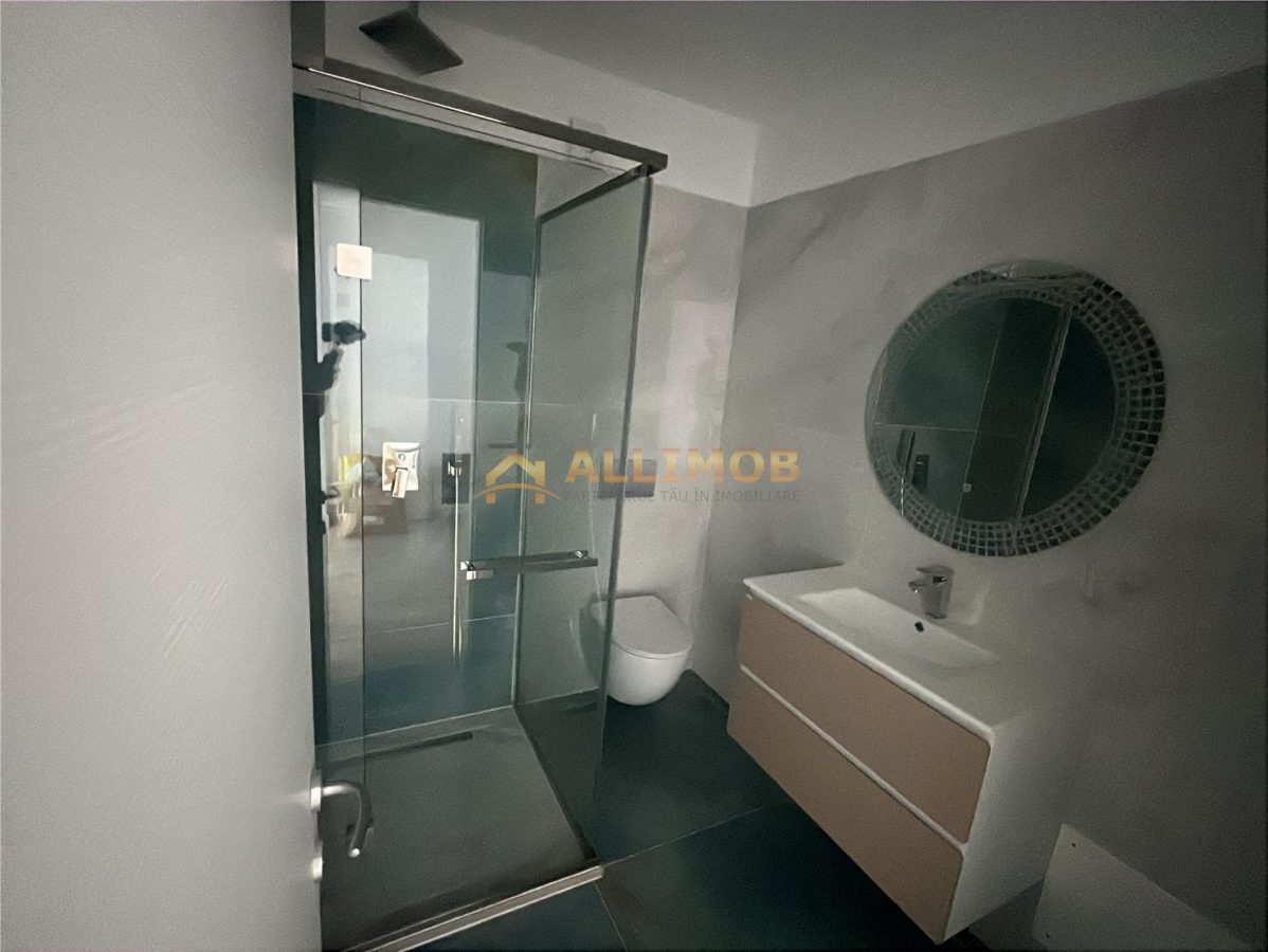 Studio dublu cu vedere la mare, etaj 8 â€“ White Titanic, Mamaia Nord, mobilat complet - foto 10