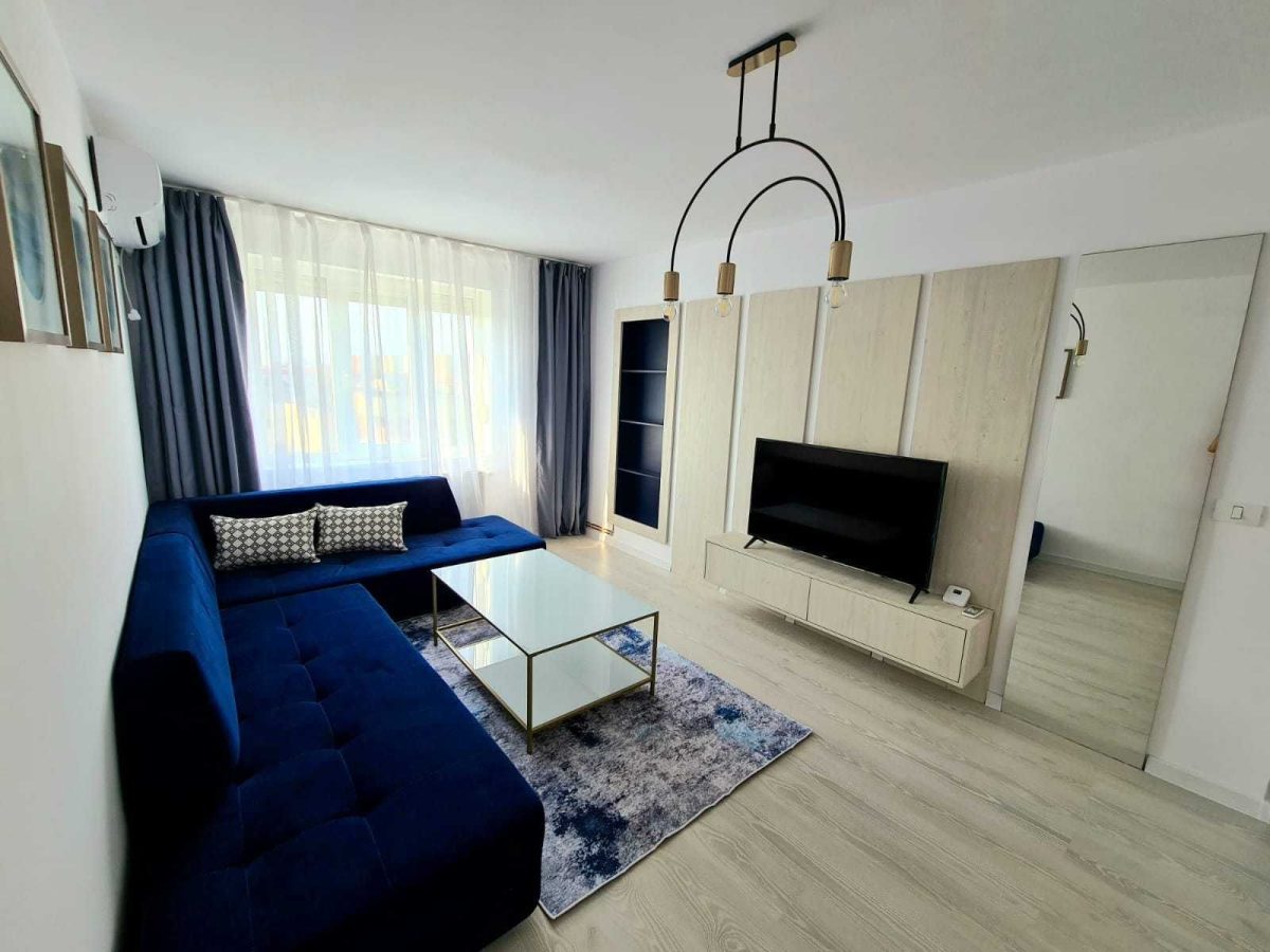 Lux linga Mall 3 camere decomandat cu centrala proprie - foto 2