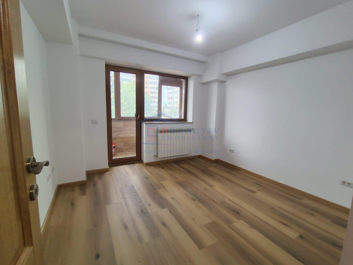 Apartament cu 3 camere, Renovat, Marasesti, Etaj 1 , 3c-4396 - foto 3