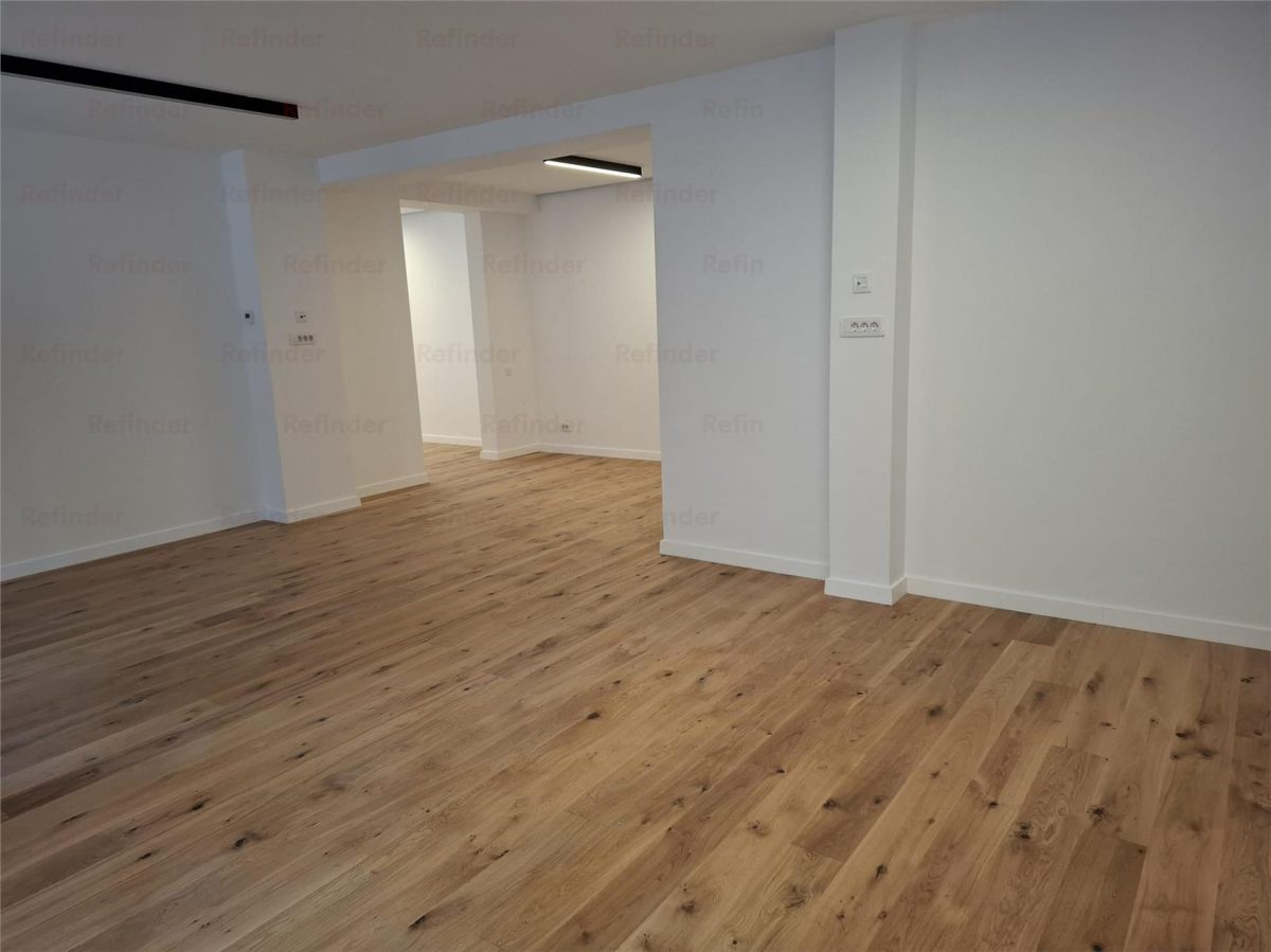 Inchiriere spatiu in imobil 2025 | Bd Unirii | pretabil birou notarial | activitate de birou |  hochparter | la strada | panotaj | parcare | - foto 3