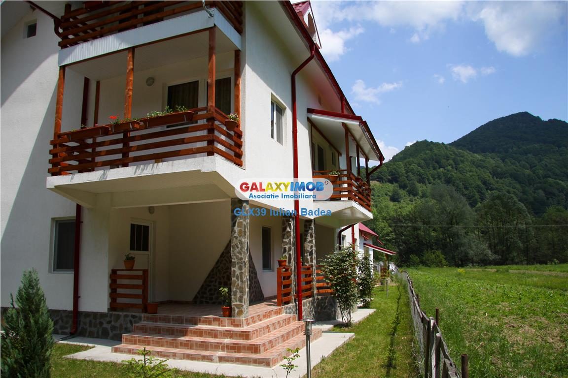 Pensiune de vanzare zona Voineasa - jud. Valcea - foto 2