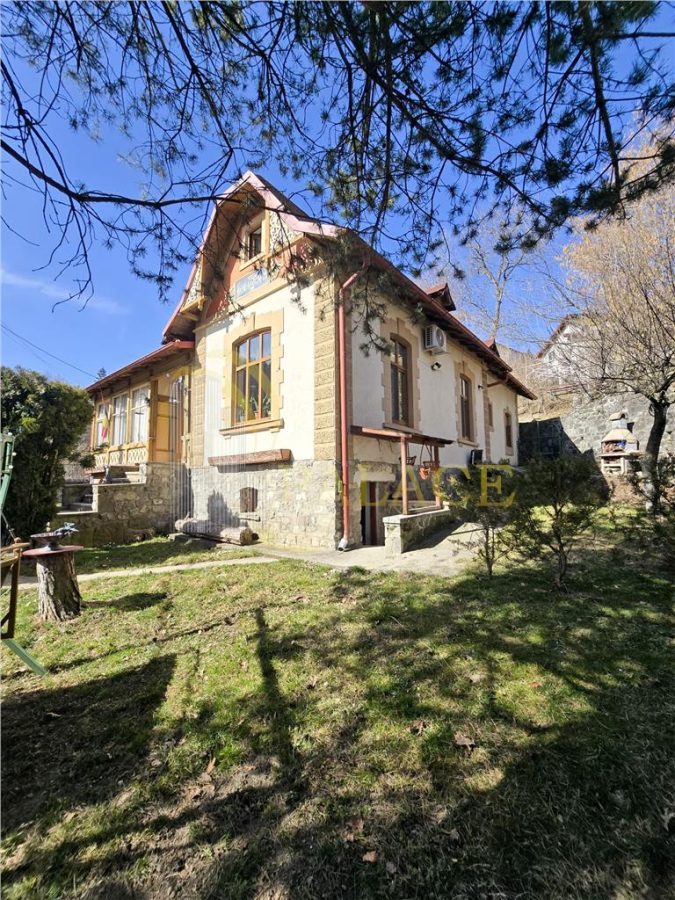 Oportunitate de investitie | Vila superba de vanzare| Ultra-Central Sinaia| - foto 2