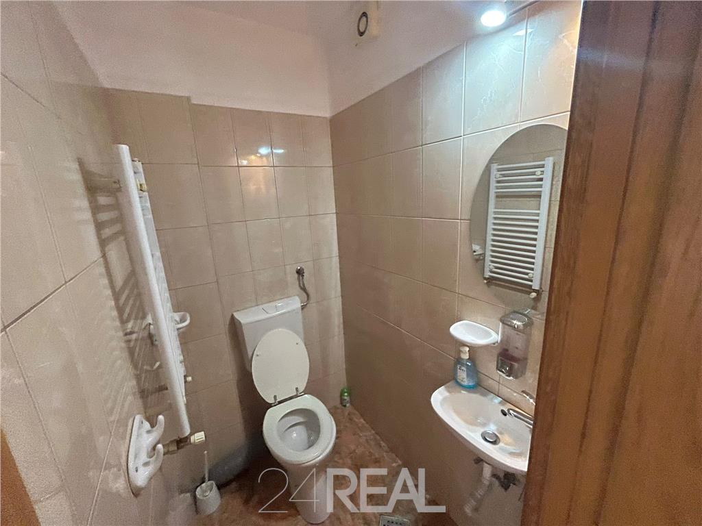 Spatiu birou de inchiriat - zona ultracentrala - foto 9