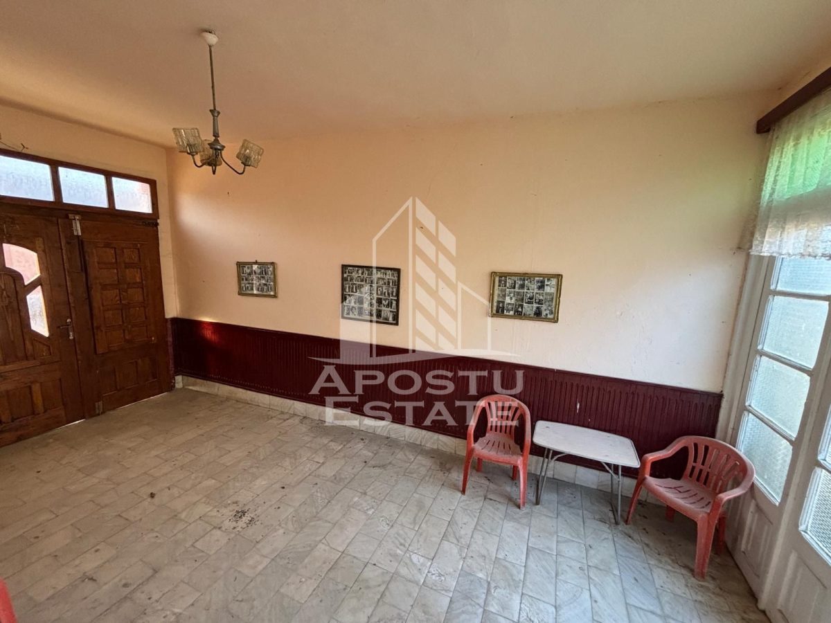 Casa cu 5 camere, 777 mp teren la MOLDOVA VECHE, ideal casa de vacanta - foto 6