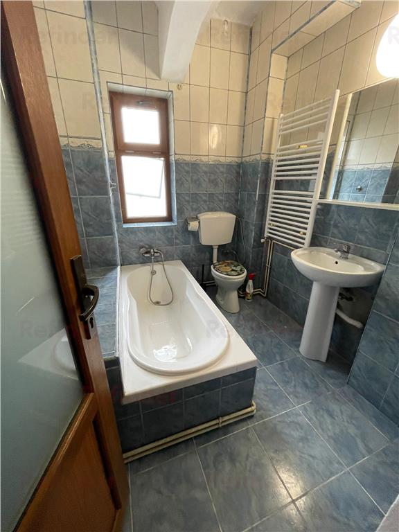 apartament 3 camere Piata Muncii, la 1 minut de gura de metrou, 90mp utili ,etaj 5/8, vedere spate, centrala proprie, lift, amenajat. - foto 19