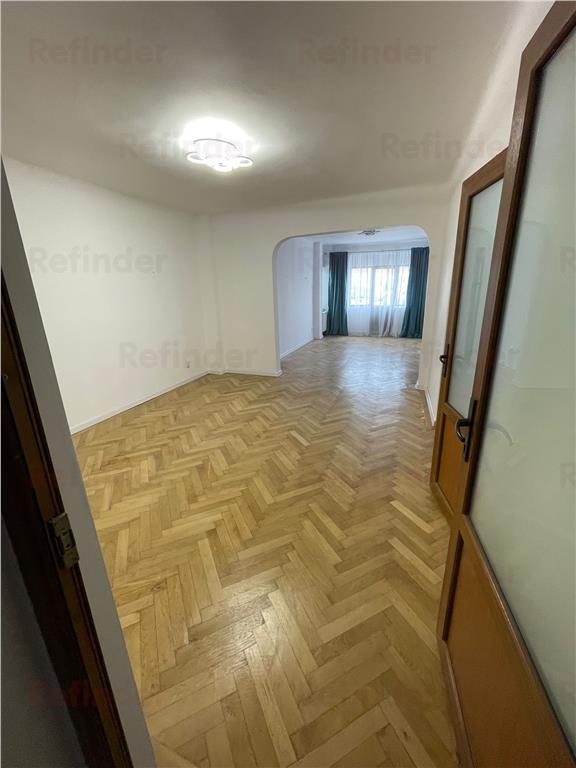 apartament 3 camere Piata Muncii, la 1 minut de gura de metrou, 90mp utili ,etaj 5/8, vedere spate, centrala proprie, lift, amenajat. - foto 23