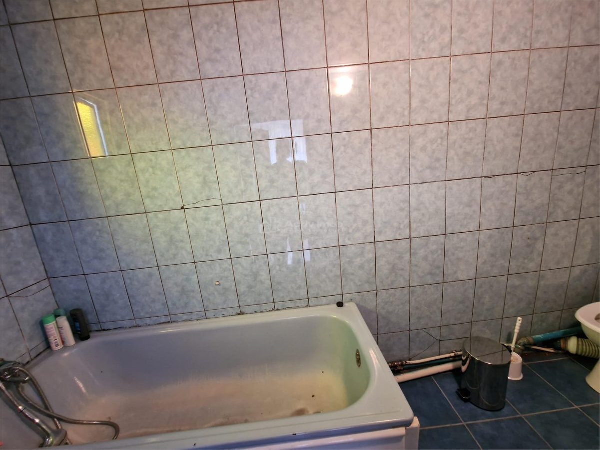 Resita Apt.Etj.1 Curte Comuna - foto 8