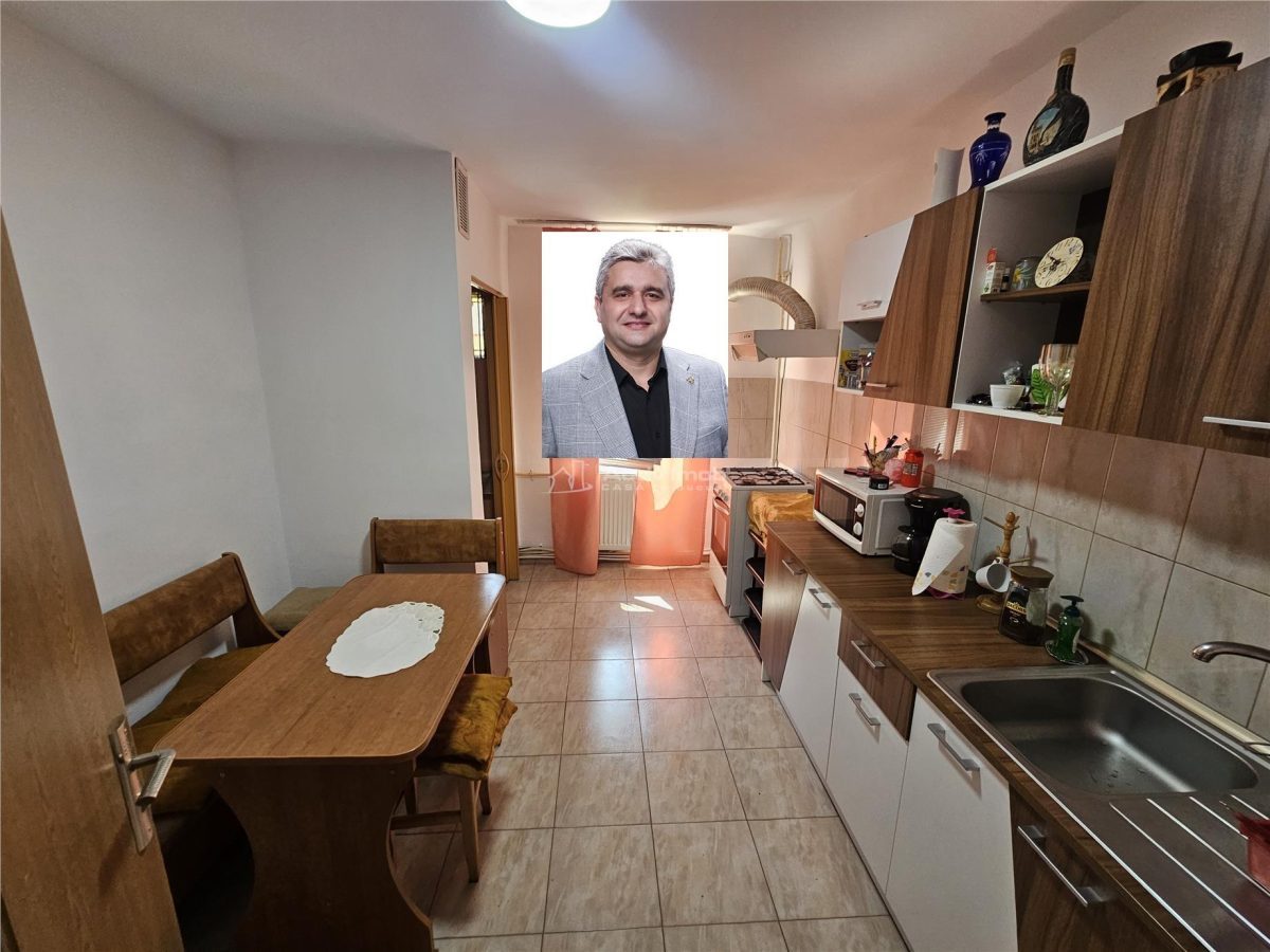 Resita, 3 Cam. Dec., Mobilat+Utilat, Parter Inalt, Micro 4 - 