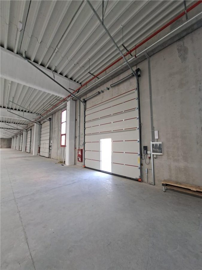 Hala beton 4200 mp, 14 porti de acces, ISU, unica in jud. IF - foto 6