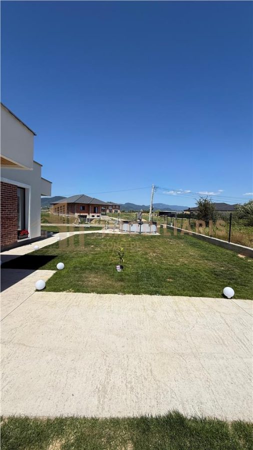 Casa la cheie de vanzare, Mocira - foto 12