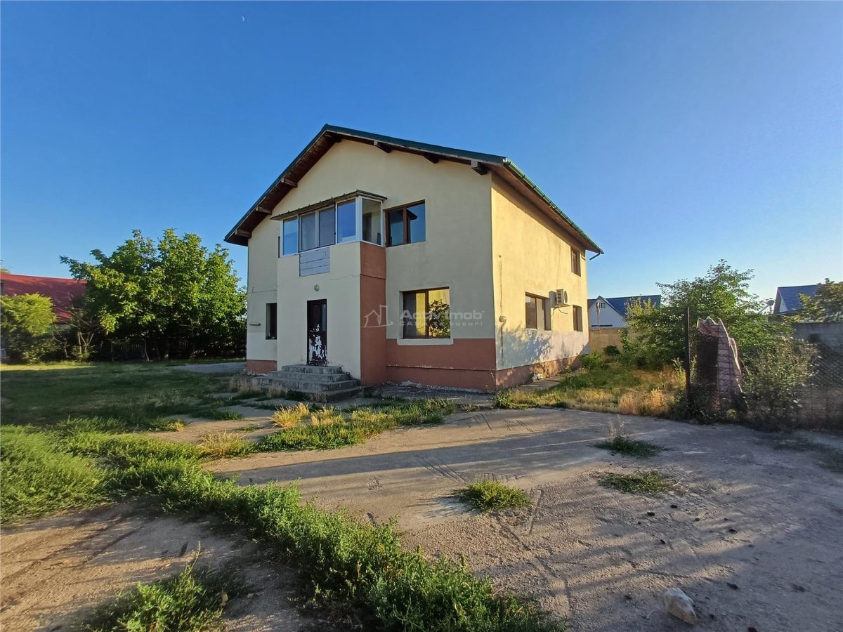 5 camere - 3 bai - 200 mp utili - teren 920 mp - Domnesti - Craitei - foto 13