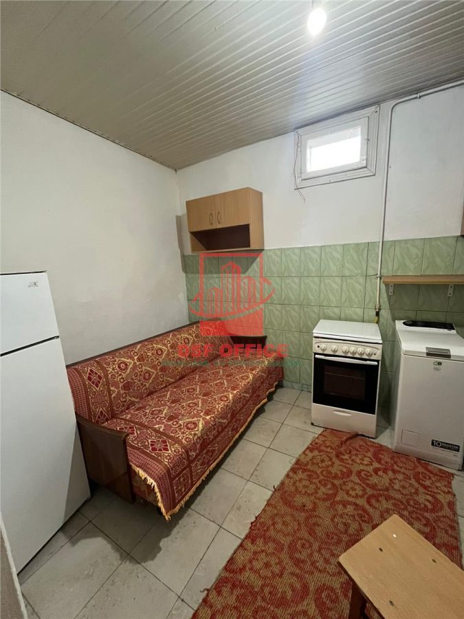 Garsoniera in Copou, la casa, modesta - foto 2