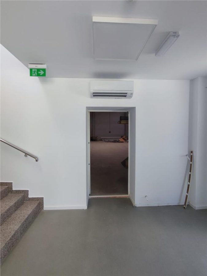 Chitila-gara - Hala 432 mp, cu birouri, curte individula-toate utilitatile - foto 13