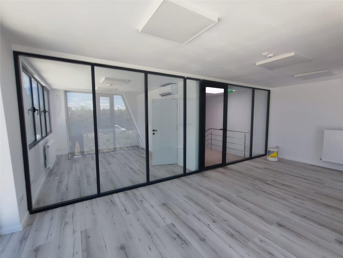 Chitila-Hala 964 mp,birouri 200 mp,curte 500 mp-toate utilitatile - foto 12