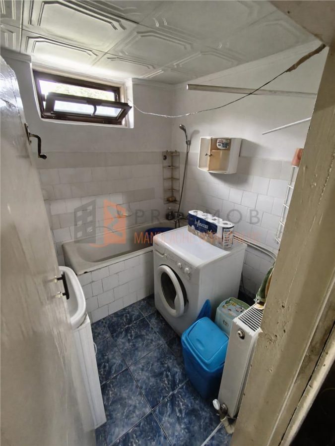 Casa tip parter zona Centru - foto 14