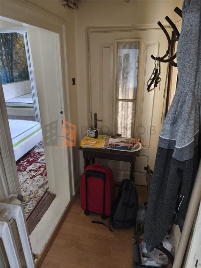 Casa tip parter zona Centru - foto 17