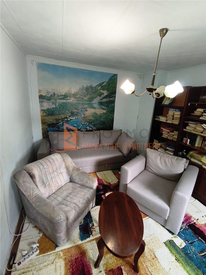 Casa tip parter zona Centru - foto 6