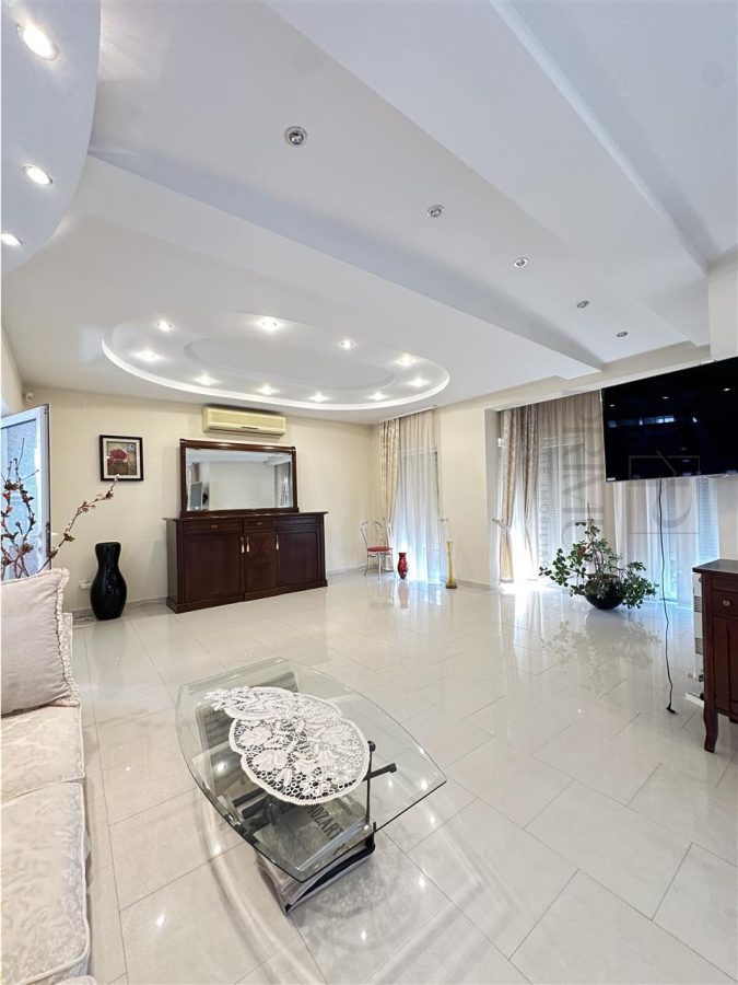 GIROCULUI - Casa individuala - Piscina incalzita si sauna - Garaj - Teren 657mp - foto 2